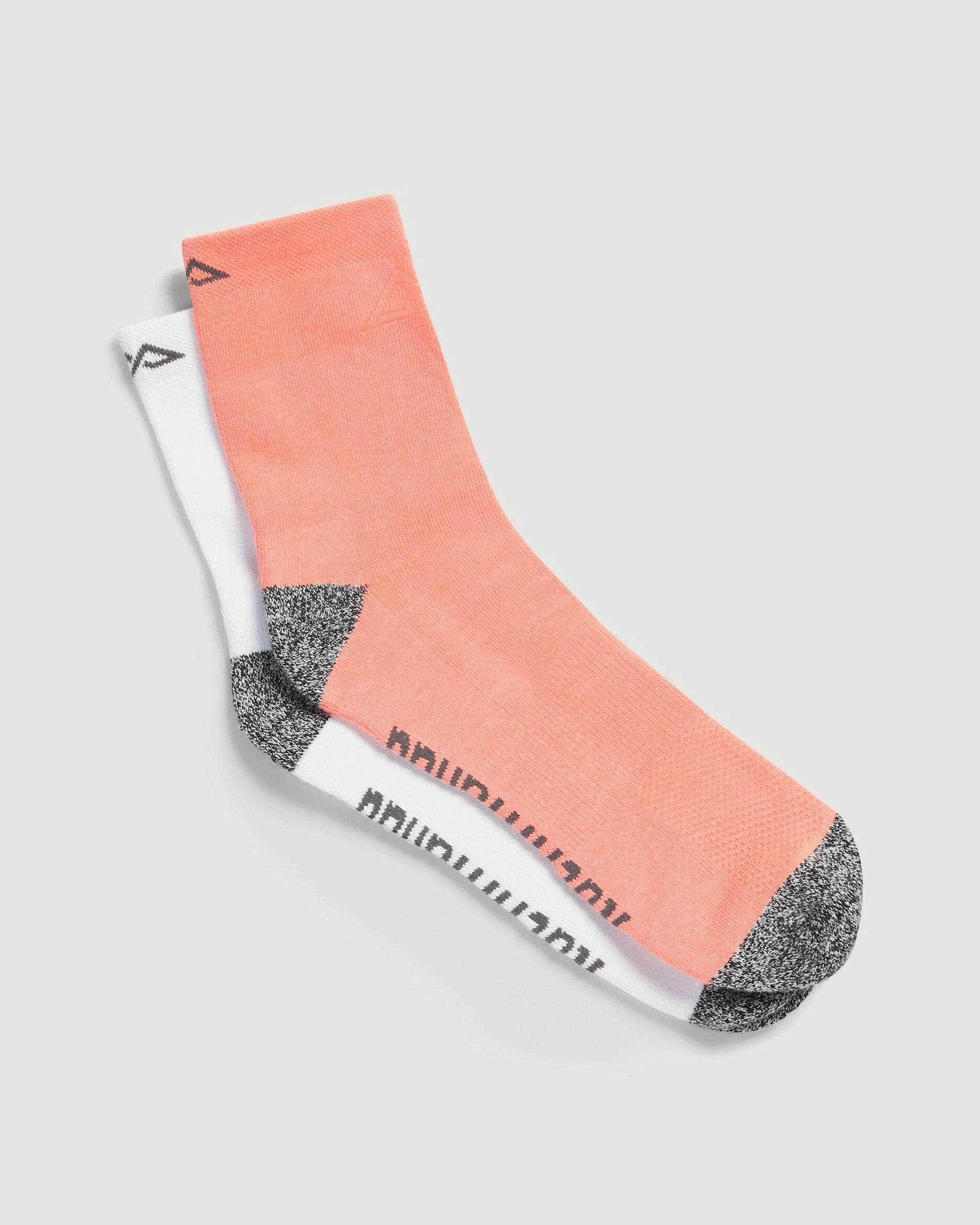 Accion driMOTION Quarter Crew Socks - 2 Pack - White/Blush Pink