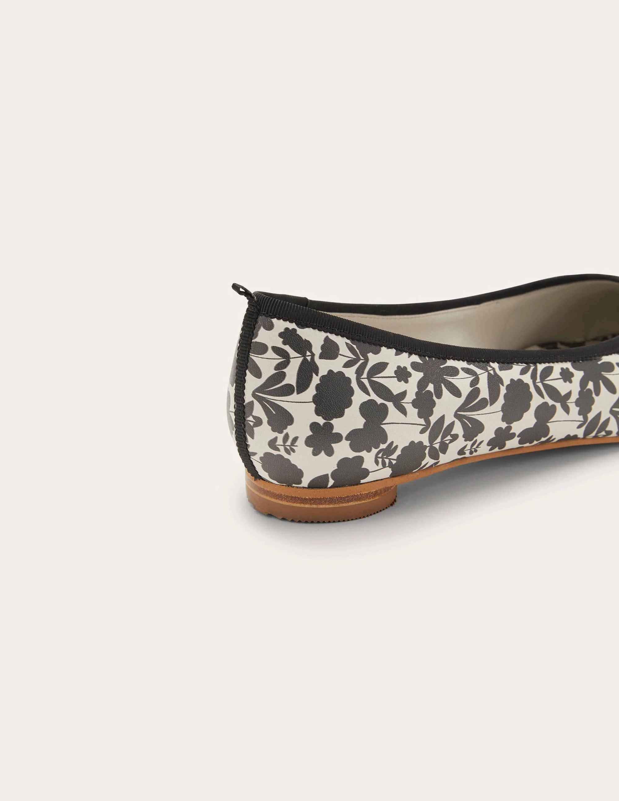 Almond Toe Ballerinas-Black, Flora Bloom Mono