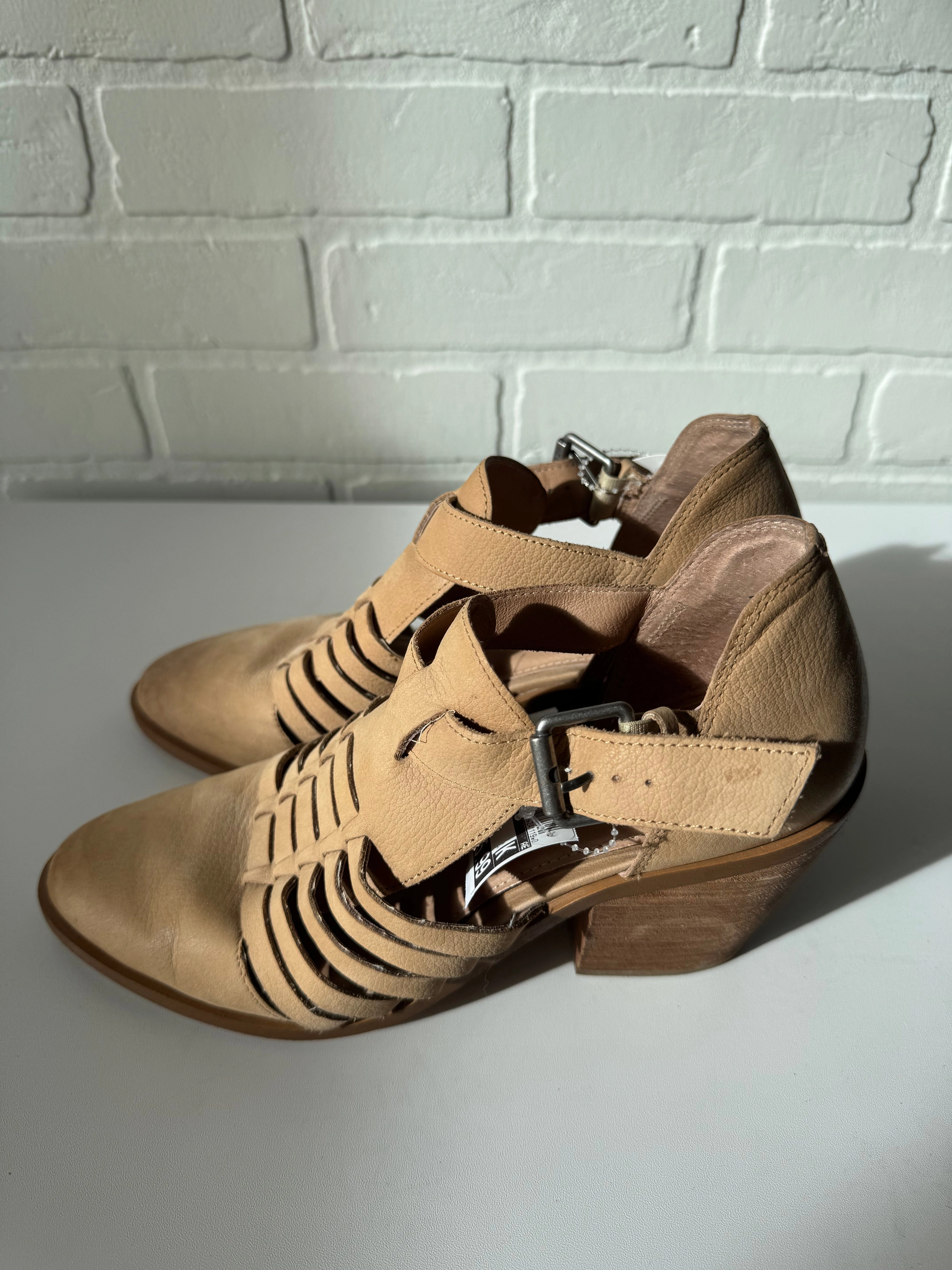 Boots Ankle Flats By Caslon In Tan, Size: 7