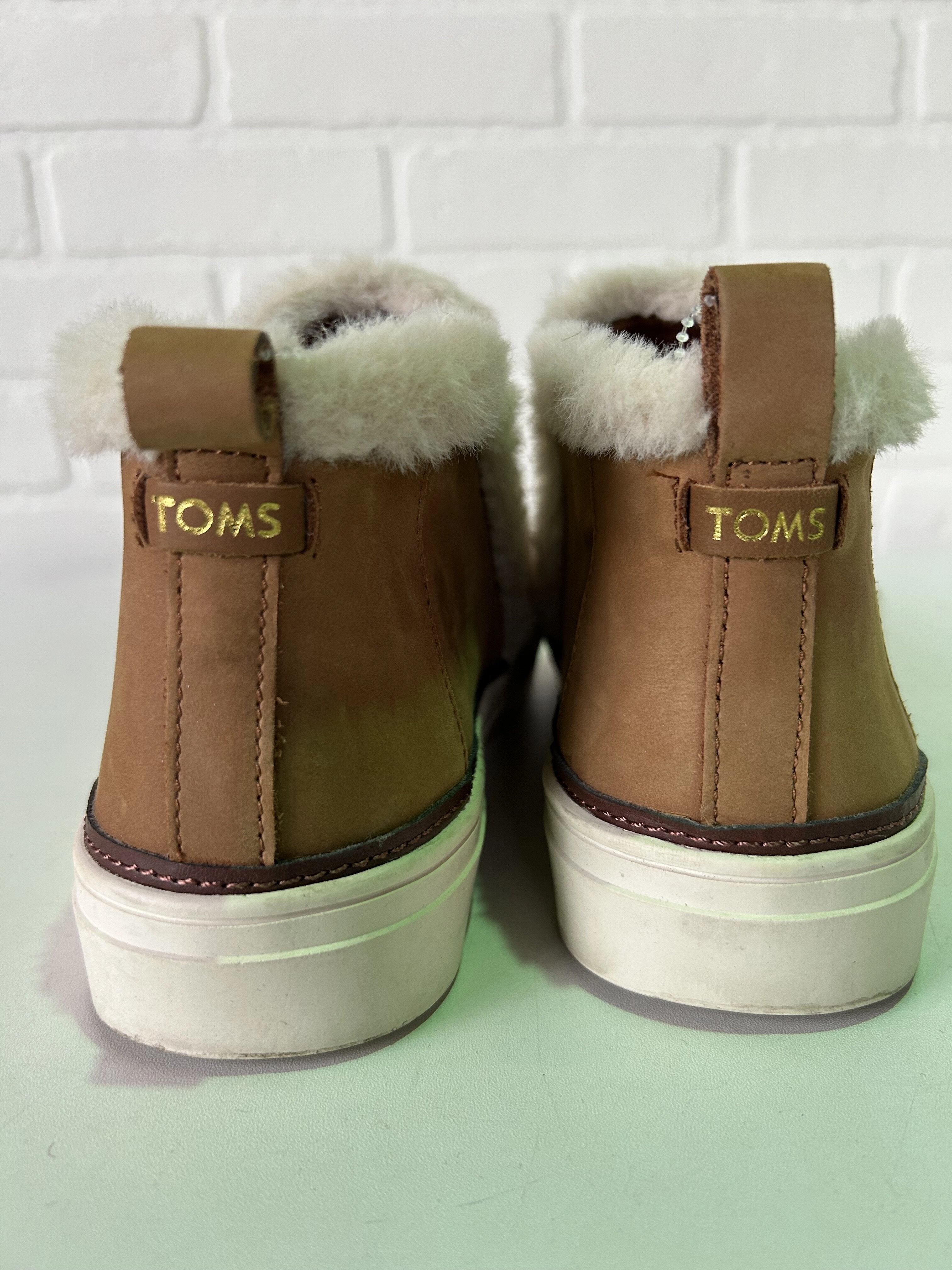 Boots Ankle Flats By Toms  Size: 9.5