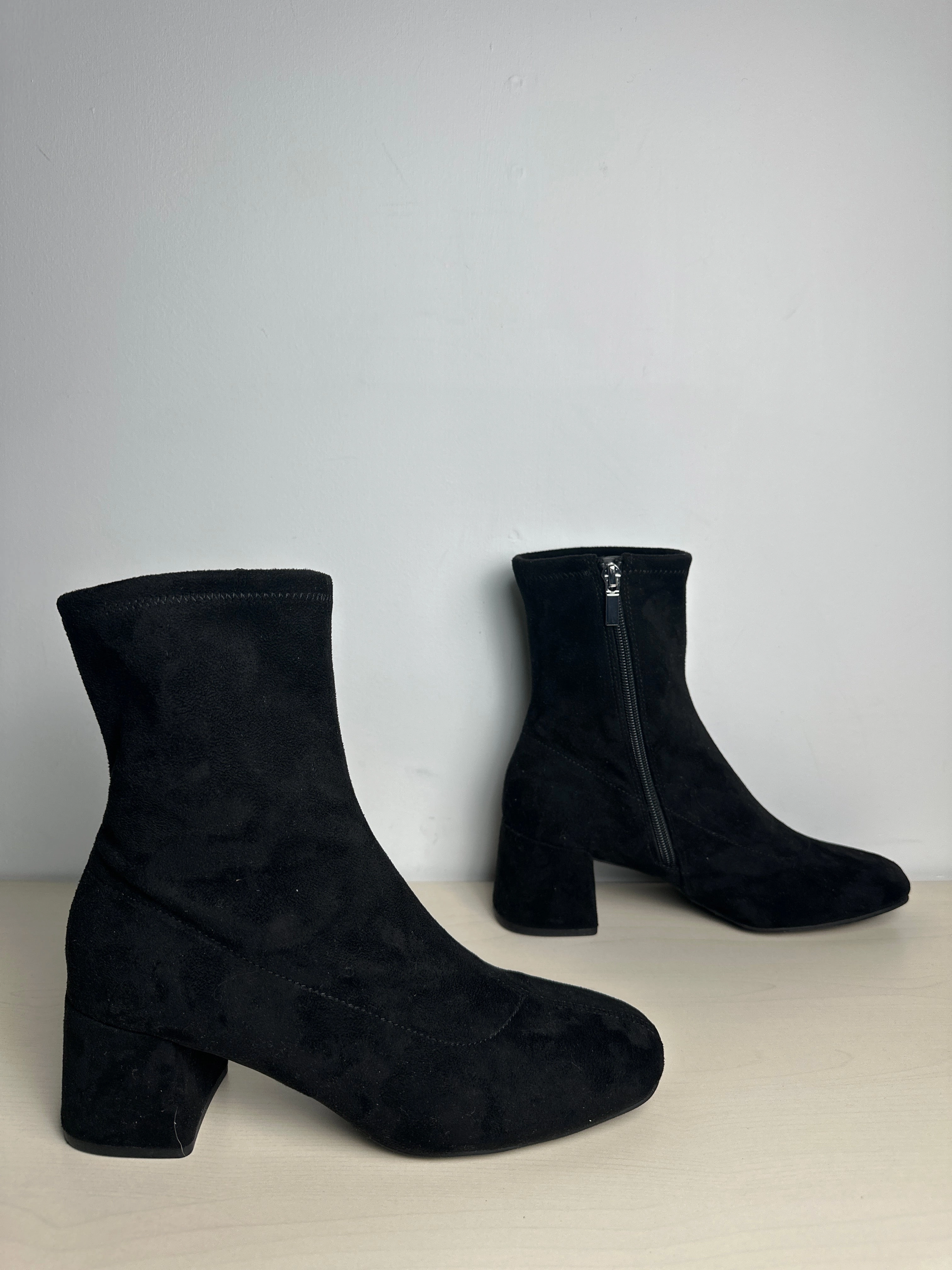 Boots Ankle Heels By A New Day In Black, Size: 8