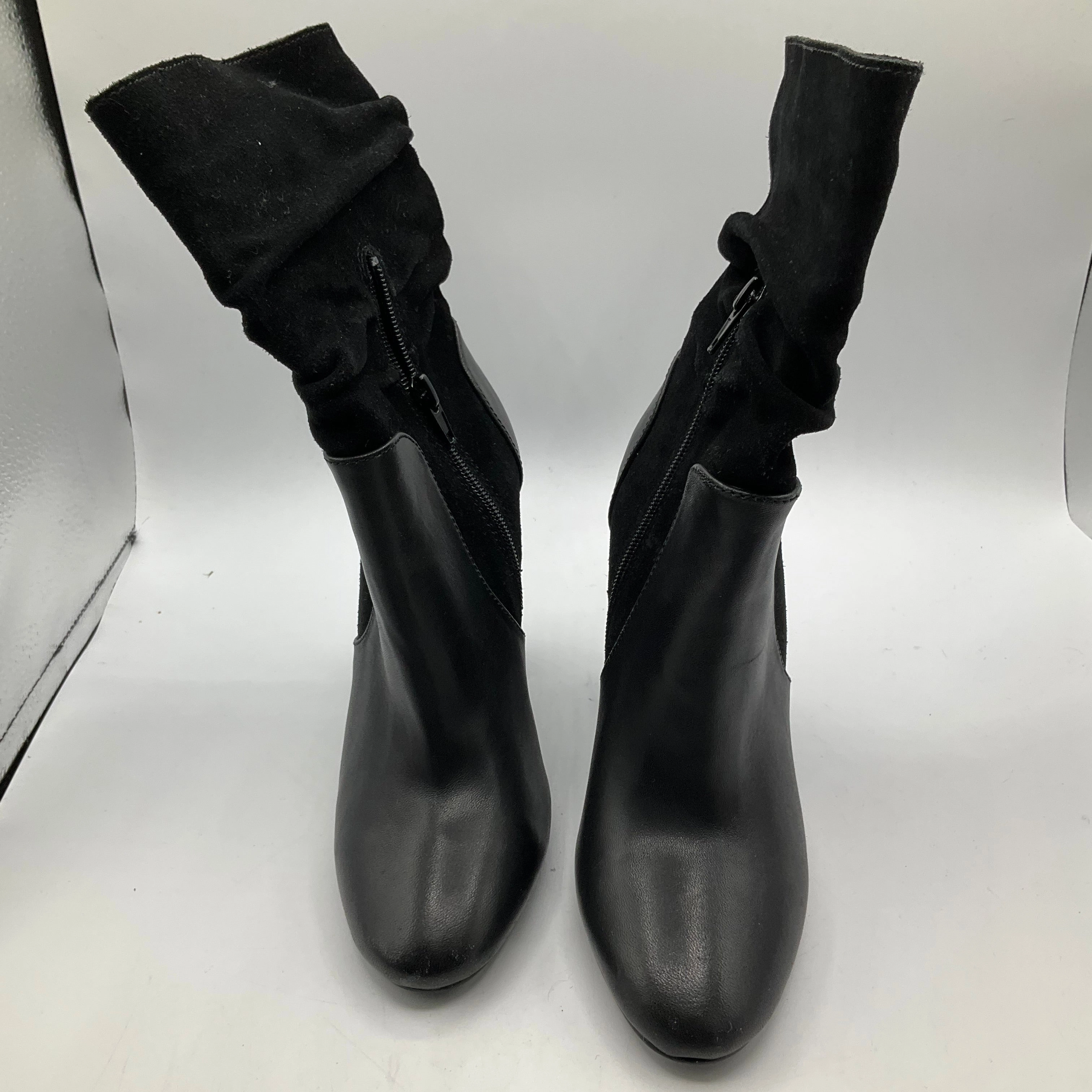 Boots Ankle Heels By Charles David In Black, Size: 6