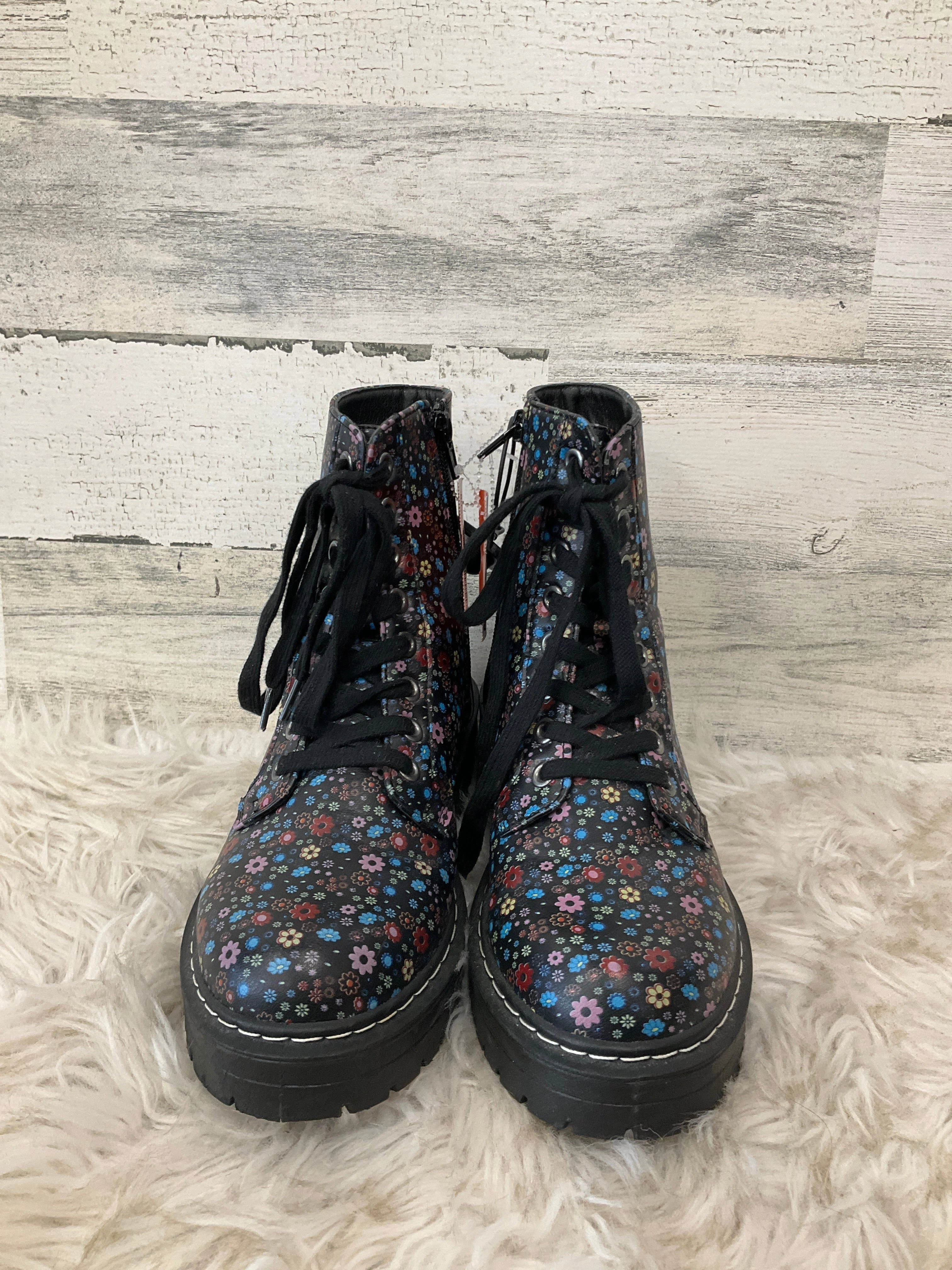 Boots Ankle Heels By Sugar In Multi-colored, Size: 6.5