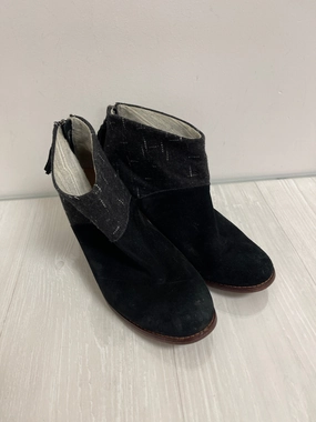 Boots Ankle Heels By Toms In Black, Size: 8.5