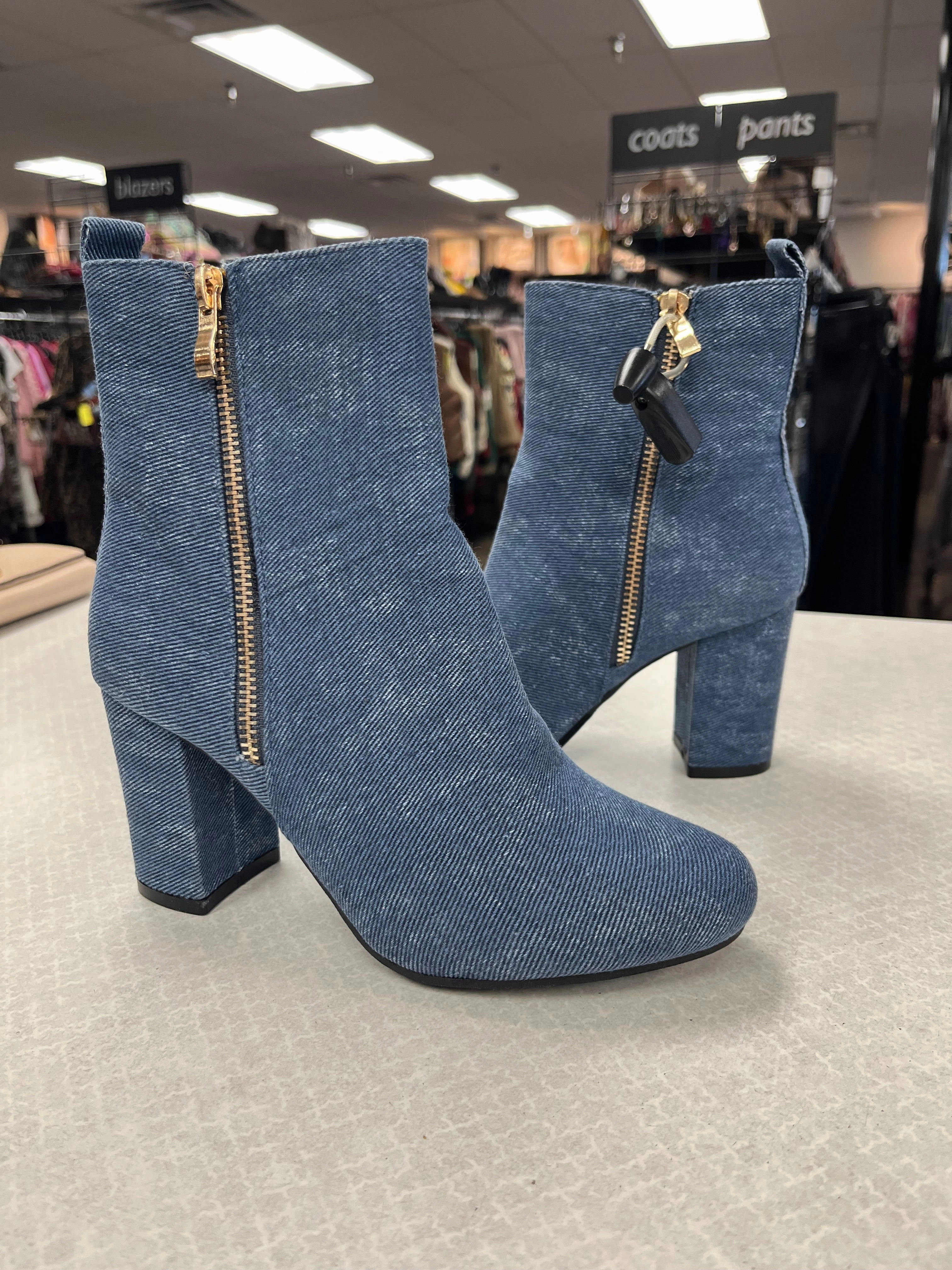 Boots Ankle Heels By Top Moda In Blue Denim, Size: 6
