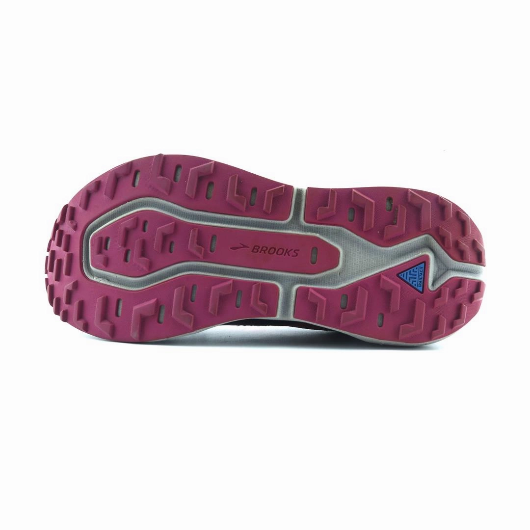 BROOKS CALDERA 5
