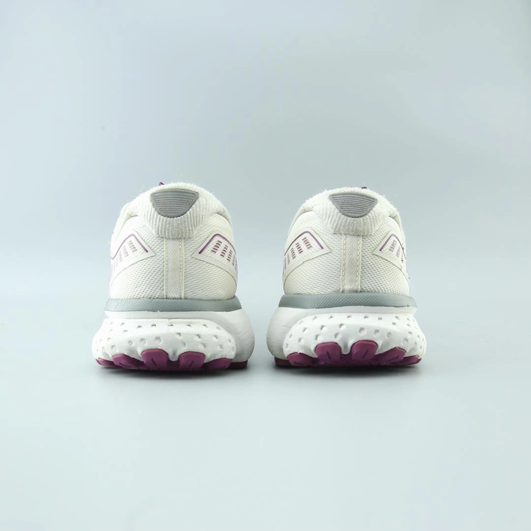 BROOKS GHOST 12