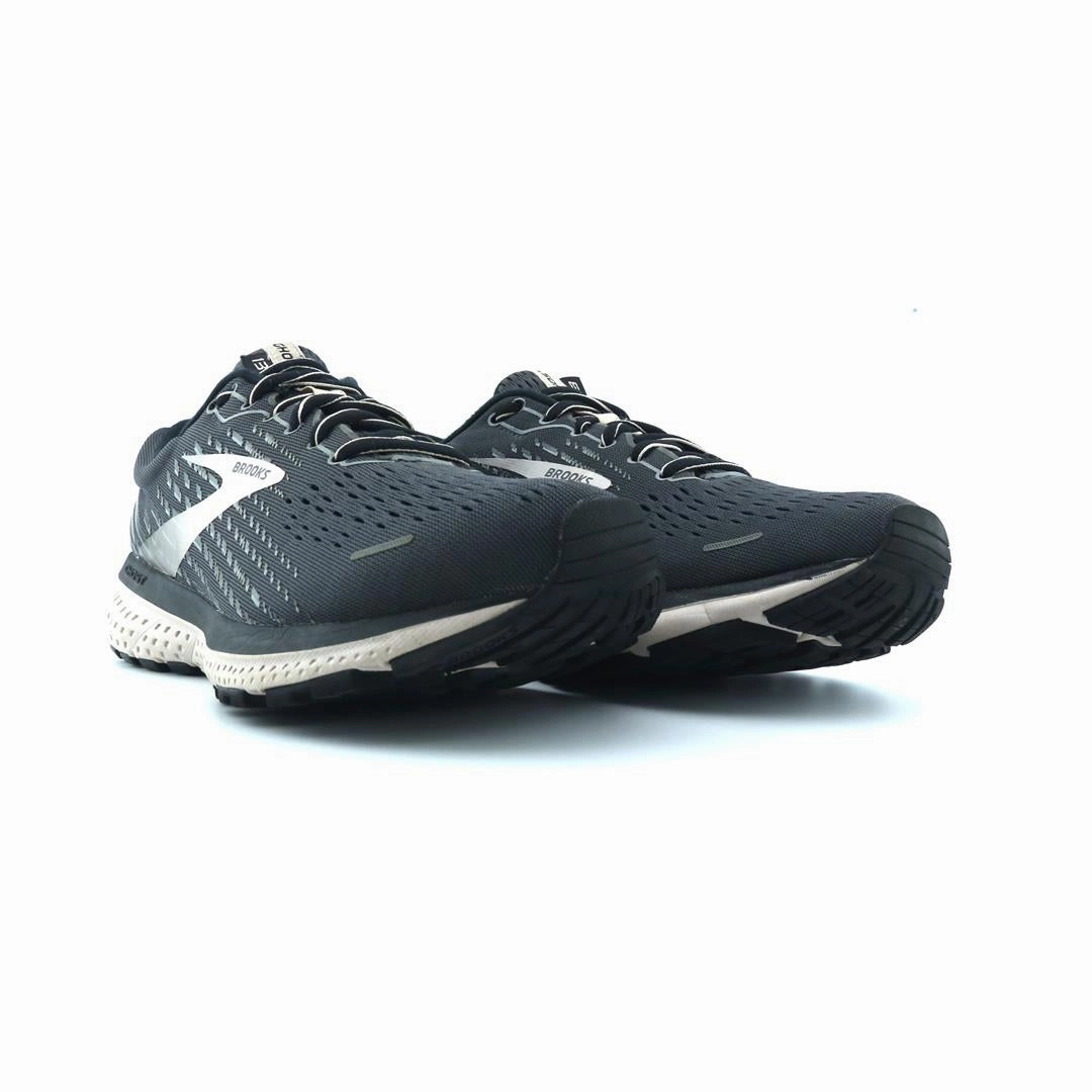 BROOKS GHOST 13