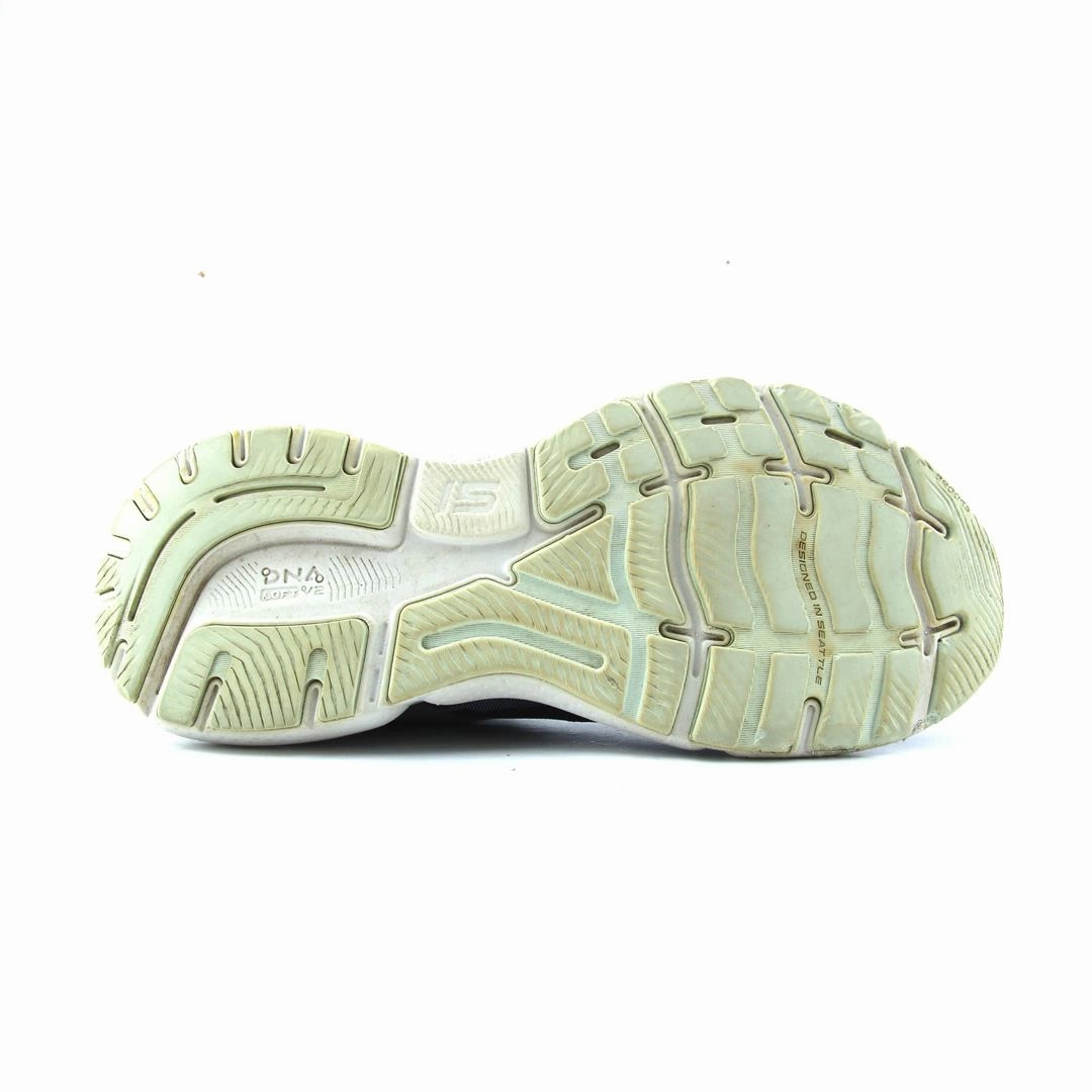 BROOKS GHOST 15