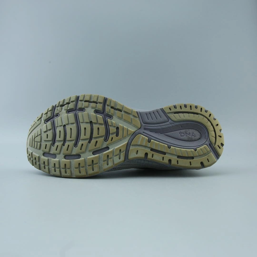 BROOKS REVEL 3