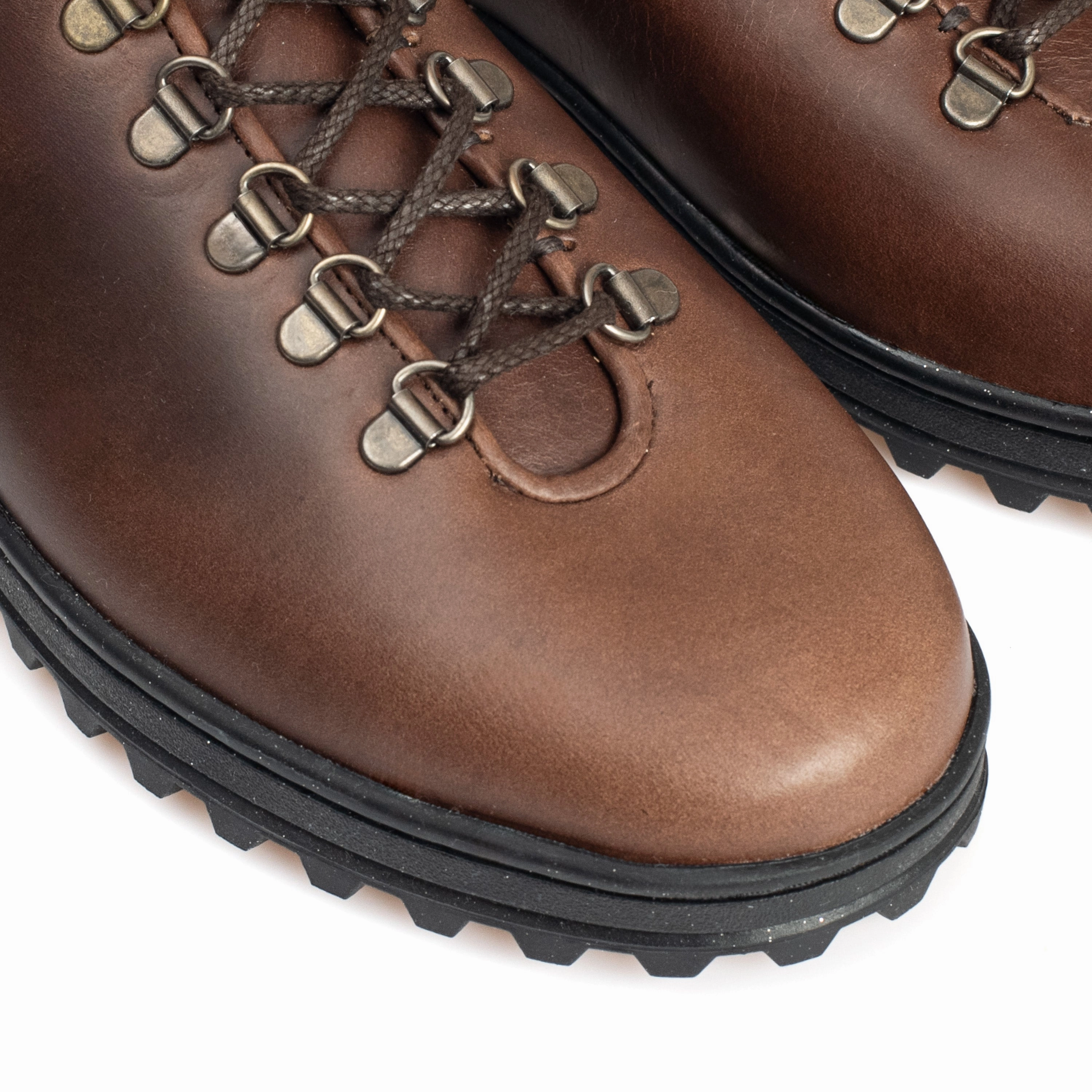 Everdon 'Rambler' Wholecut Mid - Horween Brown Chromexcel