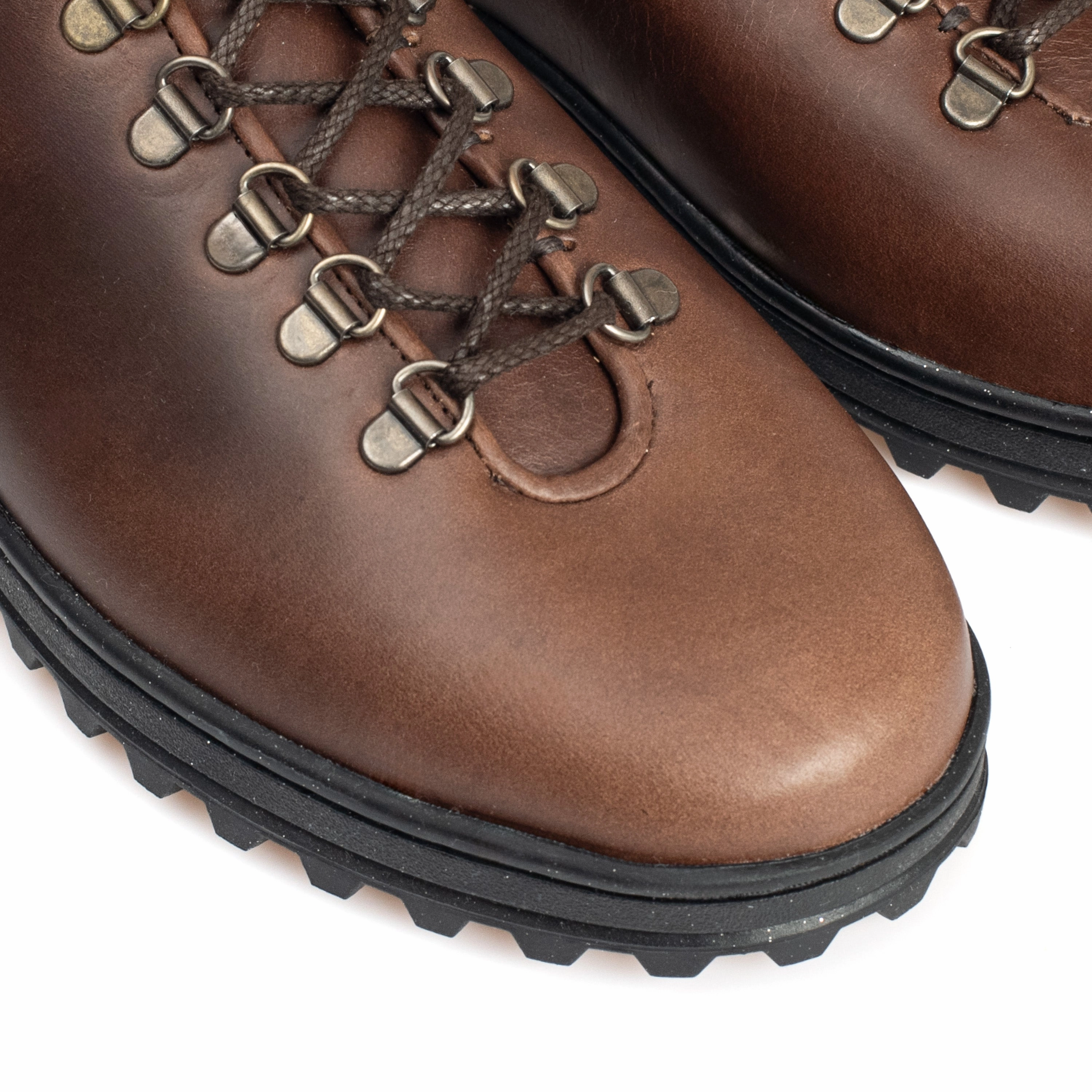 Everdon 'Rambler' Wholecut Mid - Horween Brown Chromexcel