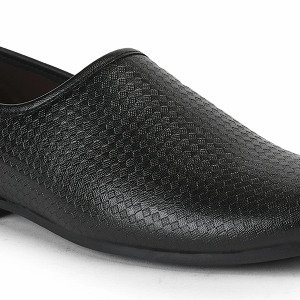 Fortune By Liberty Men VCL-47 Black Casual Non Lacing Shoes