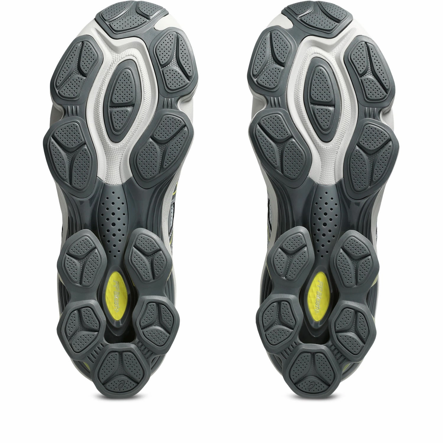 Gel Kinetic Fluent סניקרס