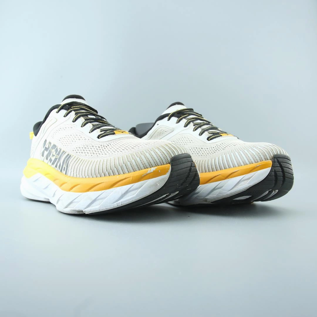 HOKA ONE ONE BONDI 7