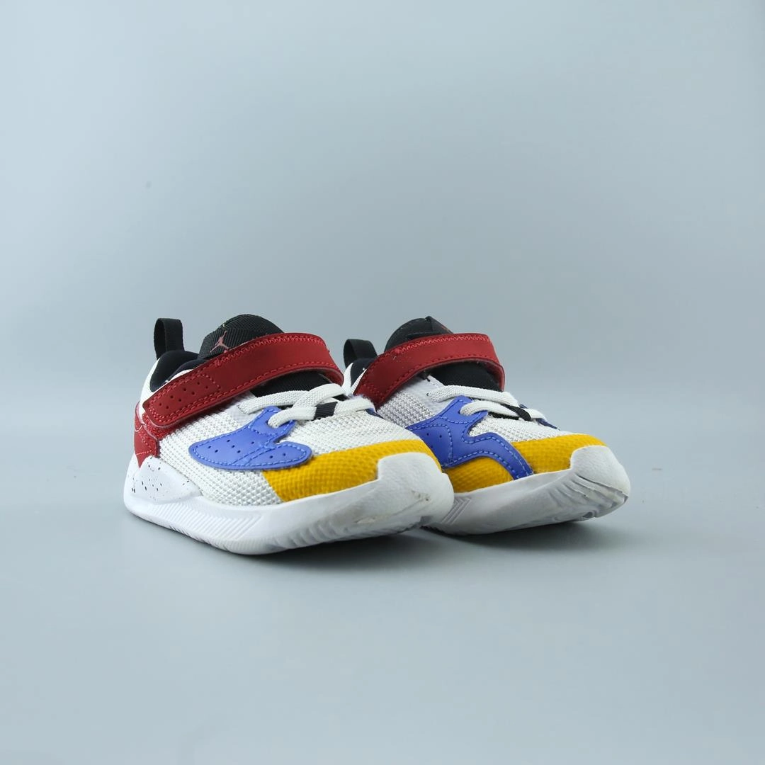JORDAN AIR CADENCE