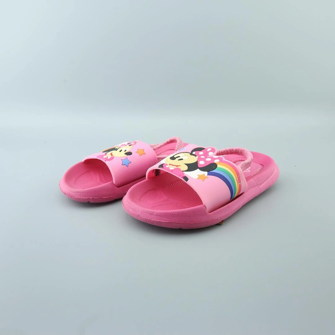 MINNIE MOUSE .
