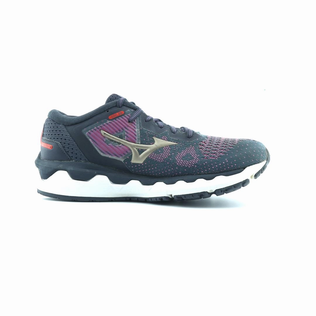 MIZUNO WAVE HORIZON 5