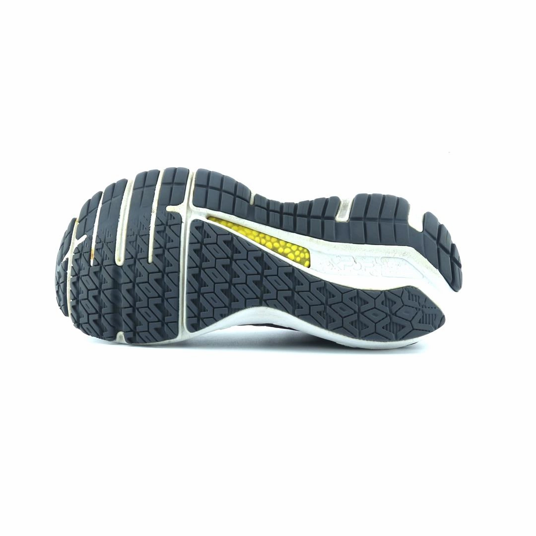 MIZUNO WAVE HORIZON 5