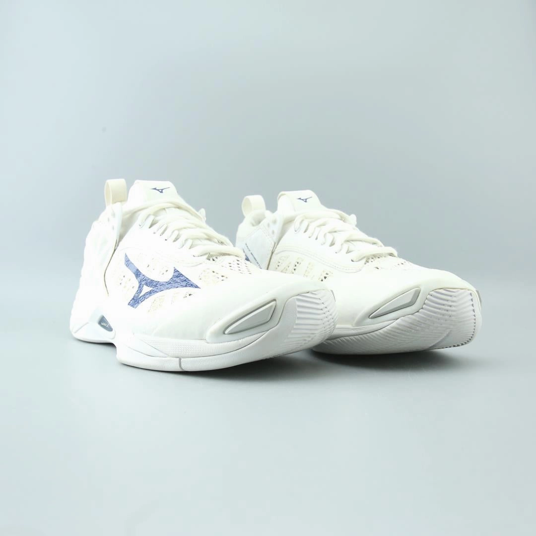 MIZUNO  WAVE MOMENTUM 5