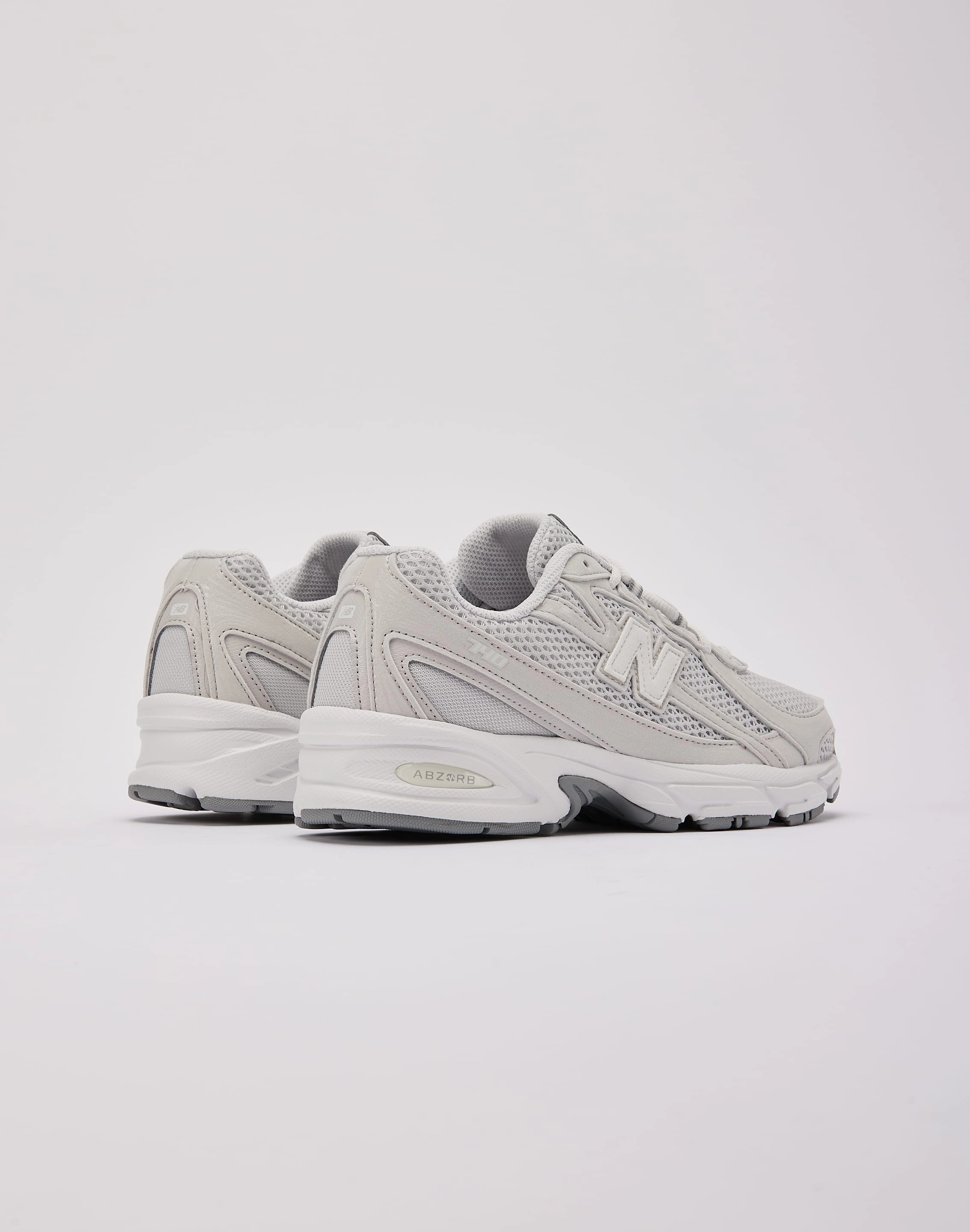 New Balance 740 Grade-School