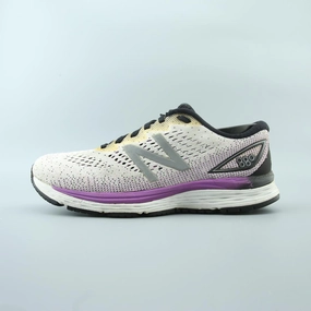 NEW BALANCE 880V9