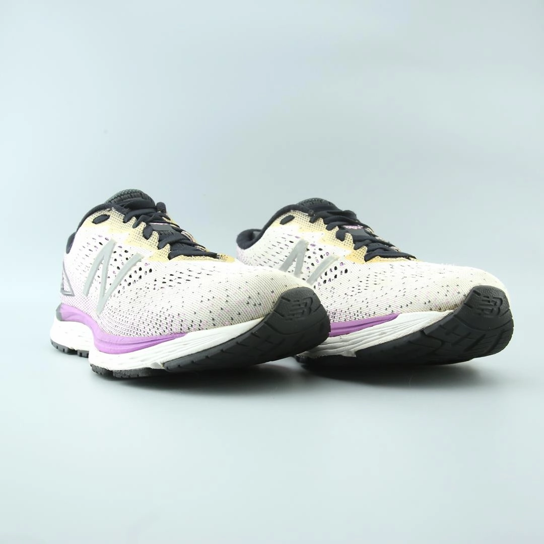 NEW BALANCE 880V9