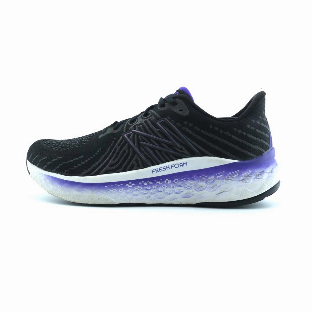 NEW BALANCE FRESH FOAM VONGO V5