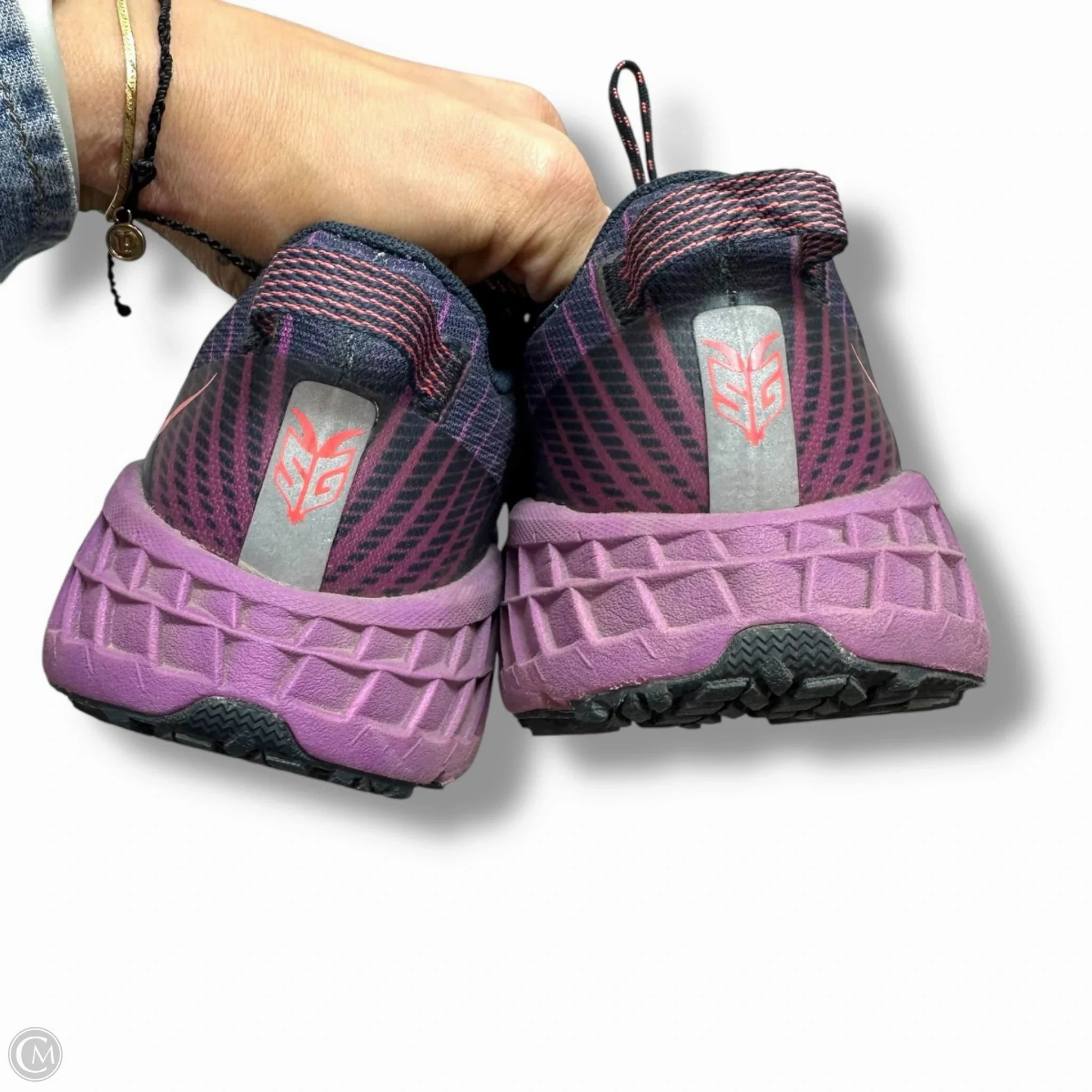 One One Speedgoat 4 Trail Shoe 
Sneakers By Hoka In Navy, Size: 11