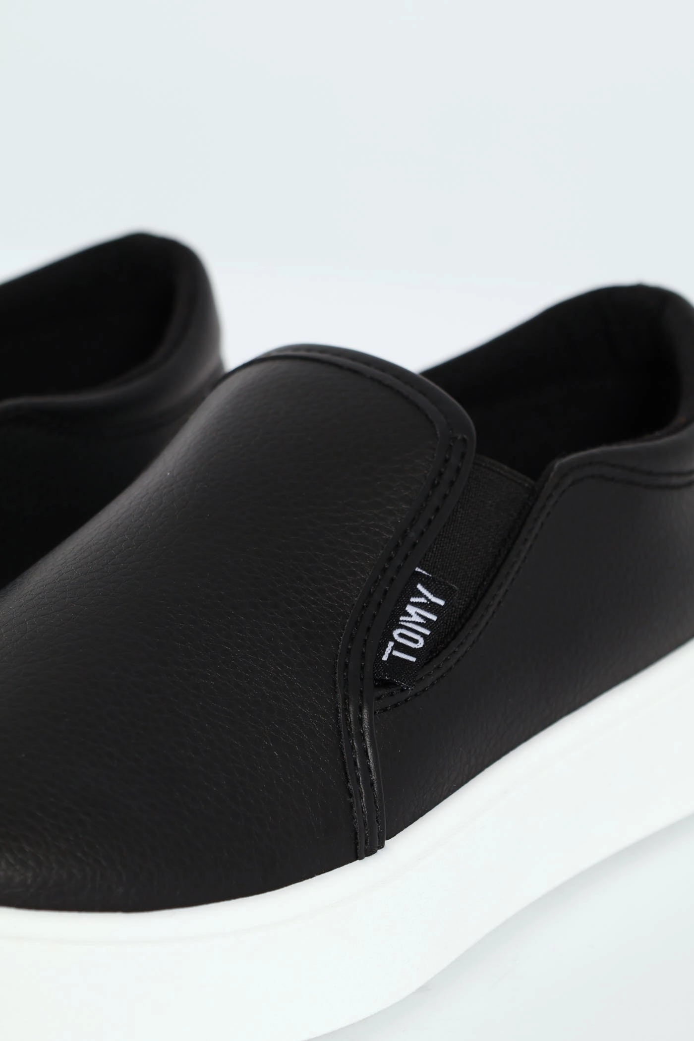 Parker Side Gusset Slip On - Black