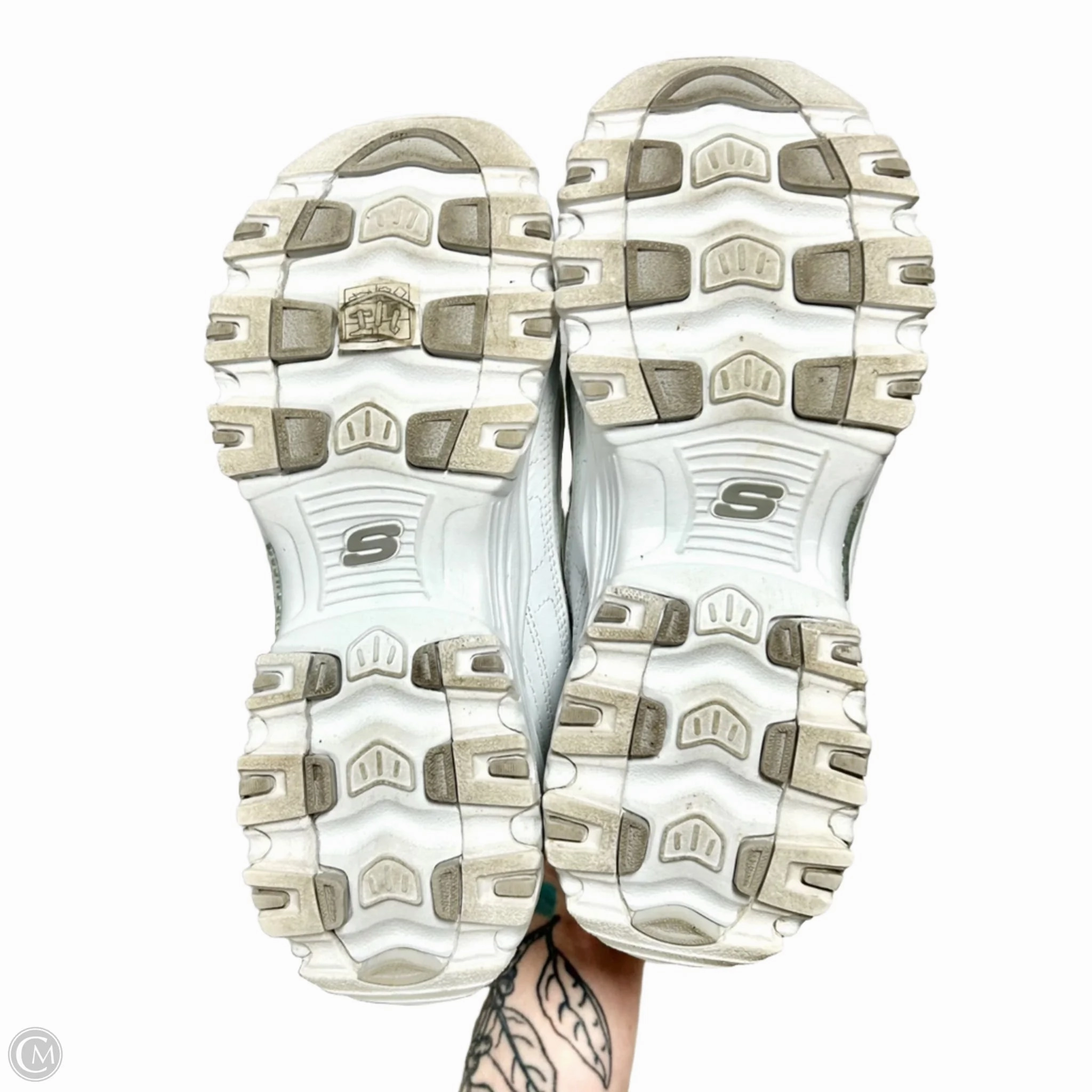Shoes Athletic By Skechers In White, Size: 9