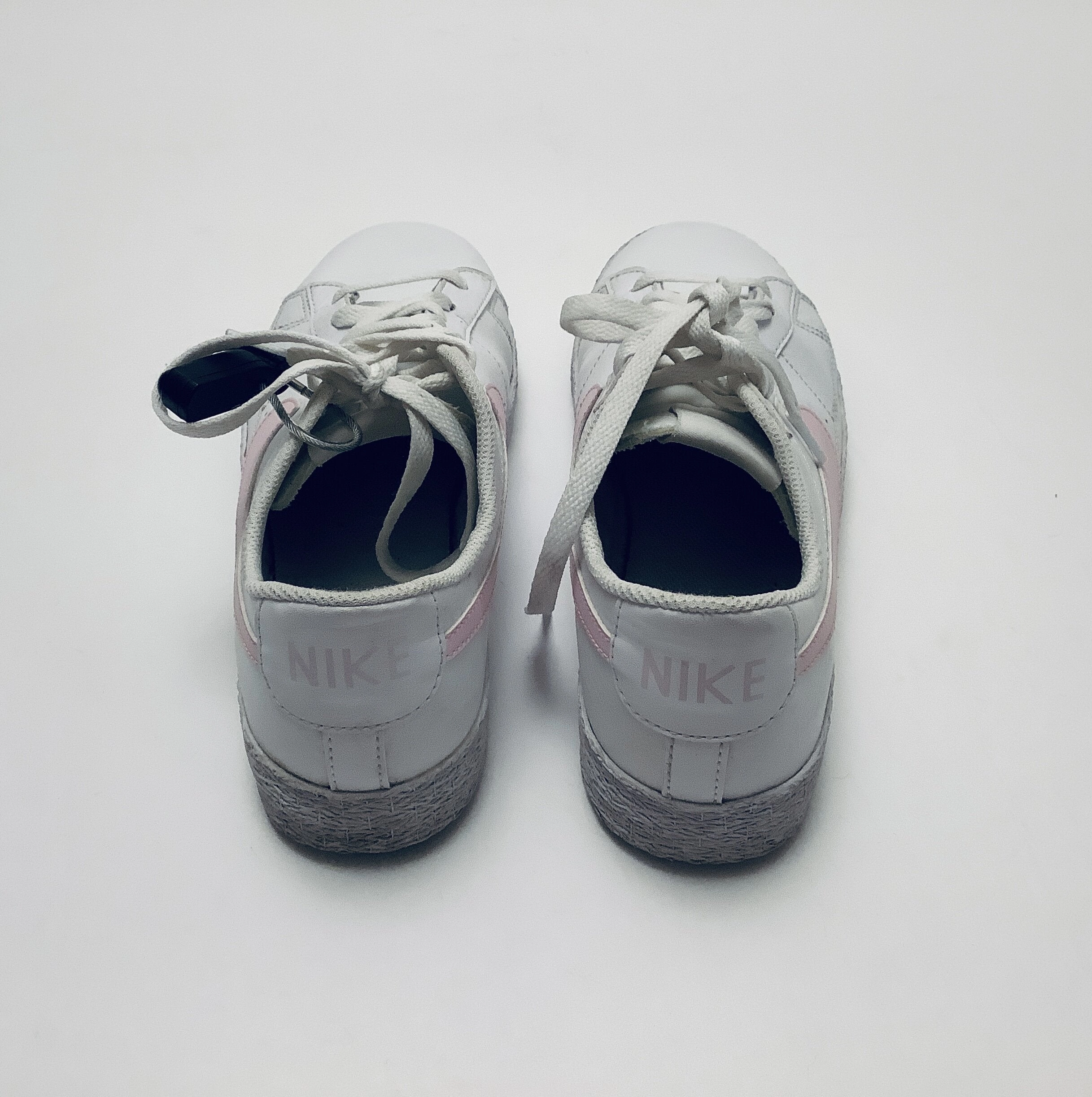 Shoes Sneakers By Nike  Size: 7