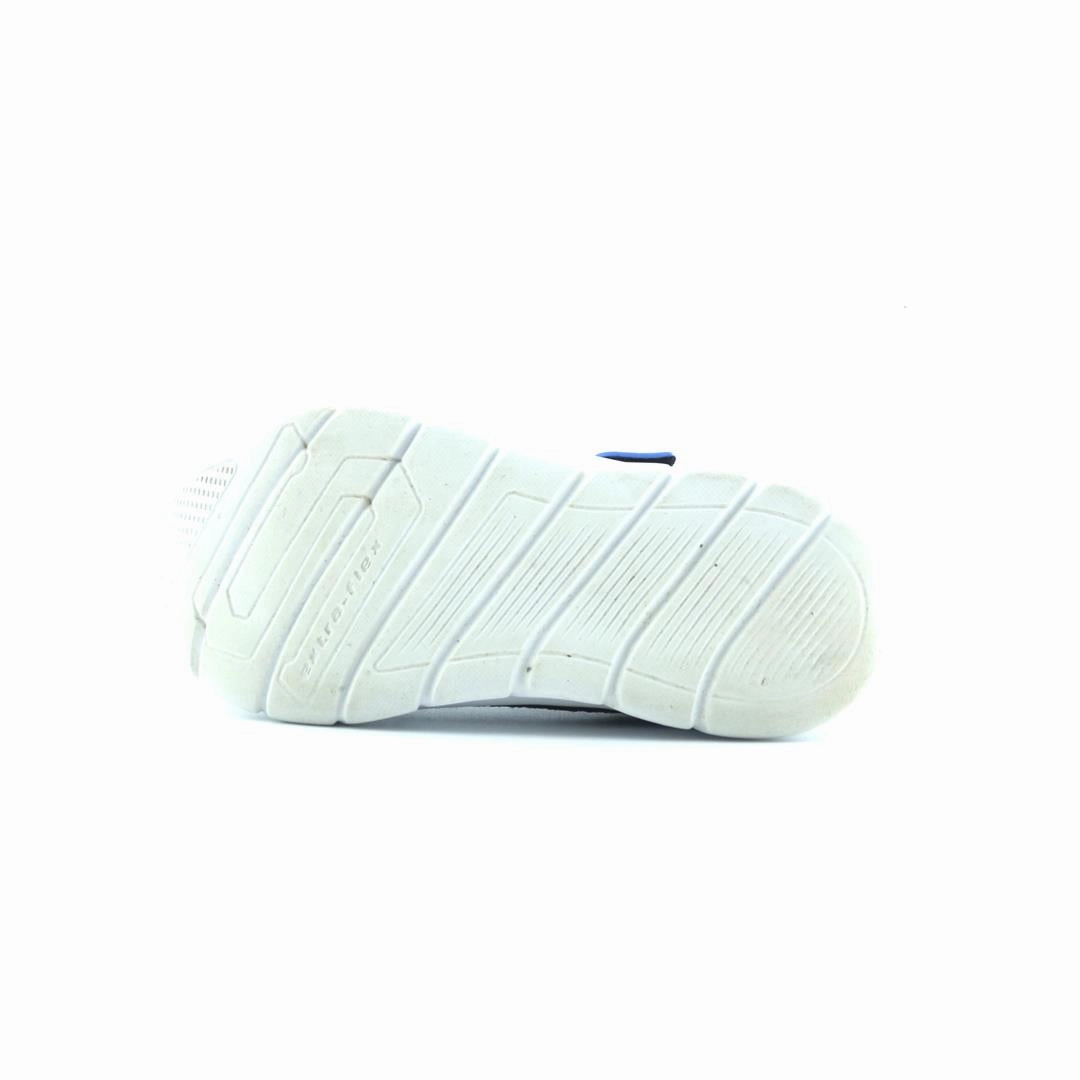 SKECHERS MEMORY FOAM