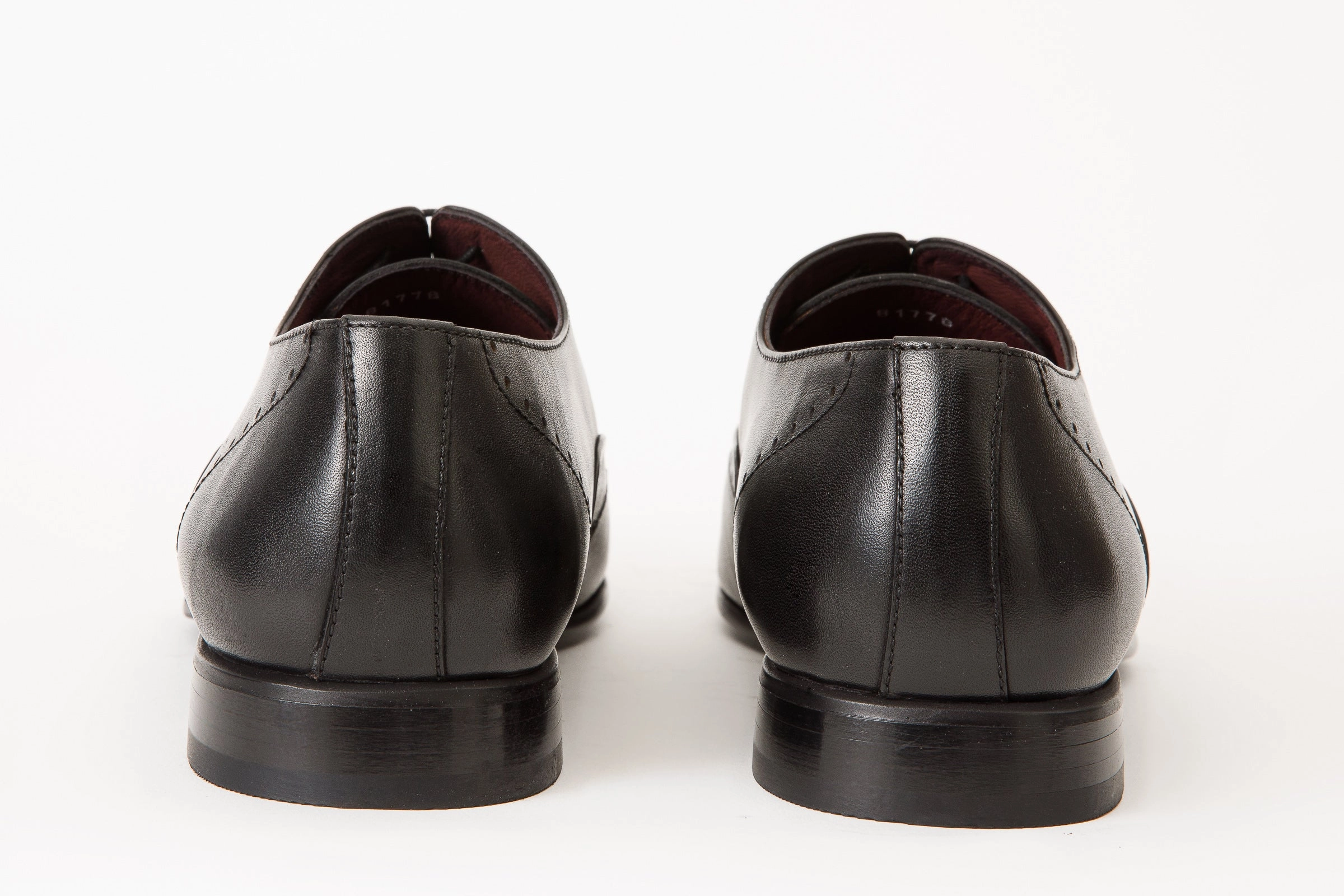 The Roma Black Leather Wingtip Oxford Men Shoe