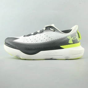 UNDER ARMOUR INFINITE PRO