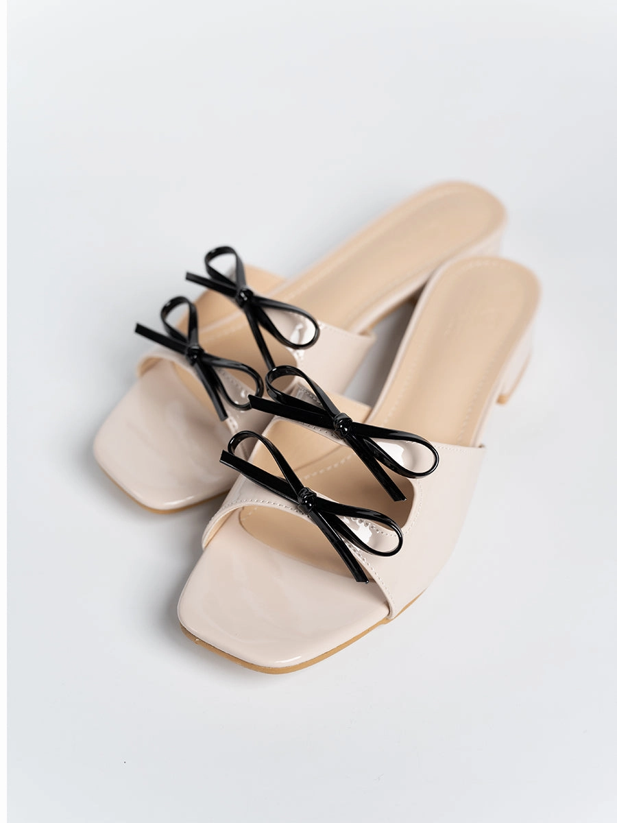 Valeria Glossy Ribbon Mules