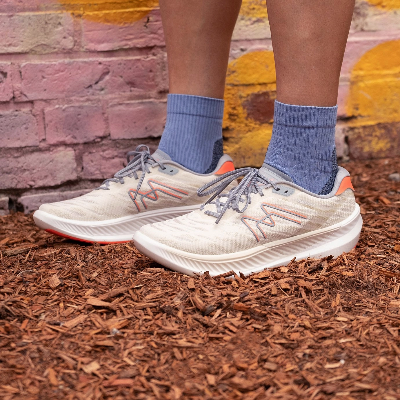 WOMEN'S FUSION 4.0 - VANILLA ICE / FIERY CORAL