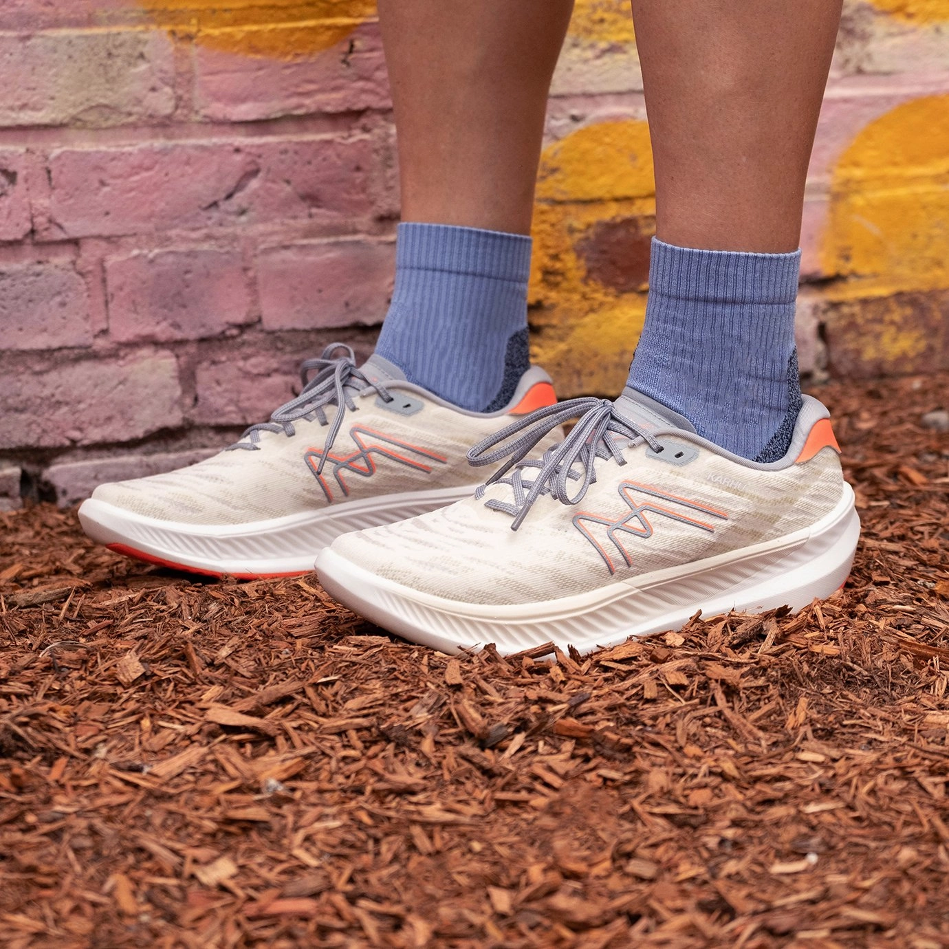 WOMEN'S FUSION 4.0 - VANILLA ICE / FIERY CORAL