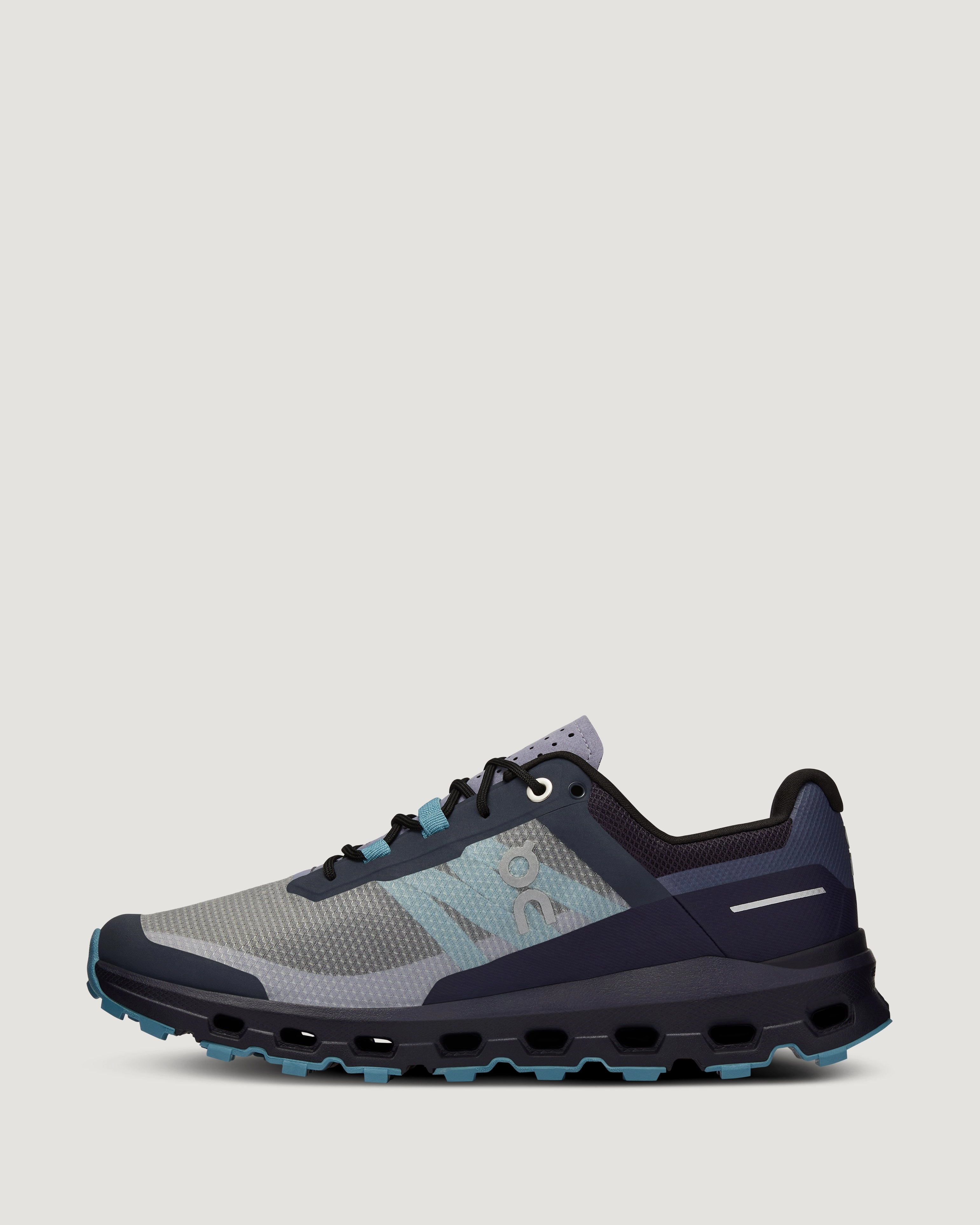 Women's On Running Cloudvista Trail Running Shoes - Navy/Wash